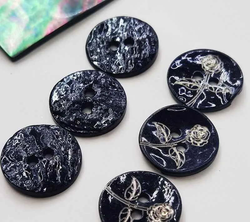 24L (15mm) Black Printed Mother of Pearl Shell Buttons 100pcs