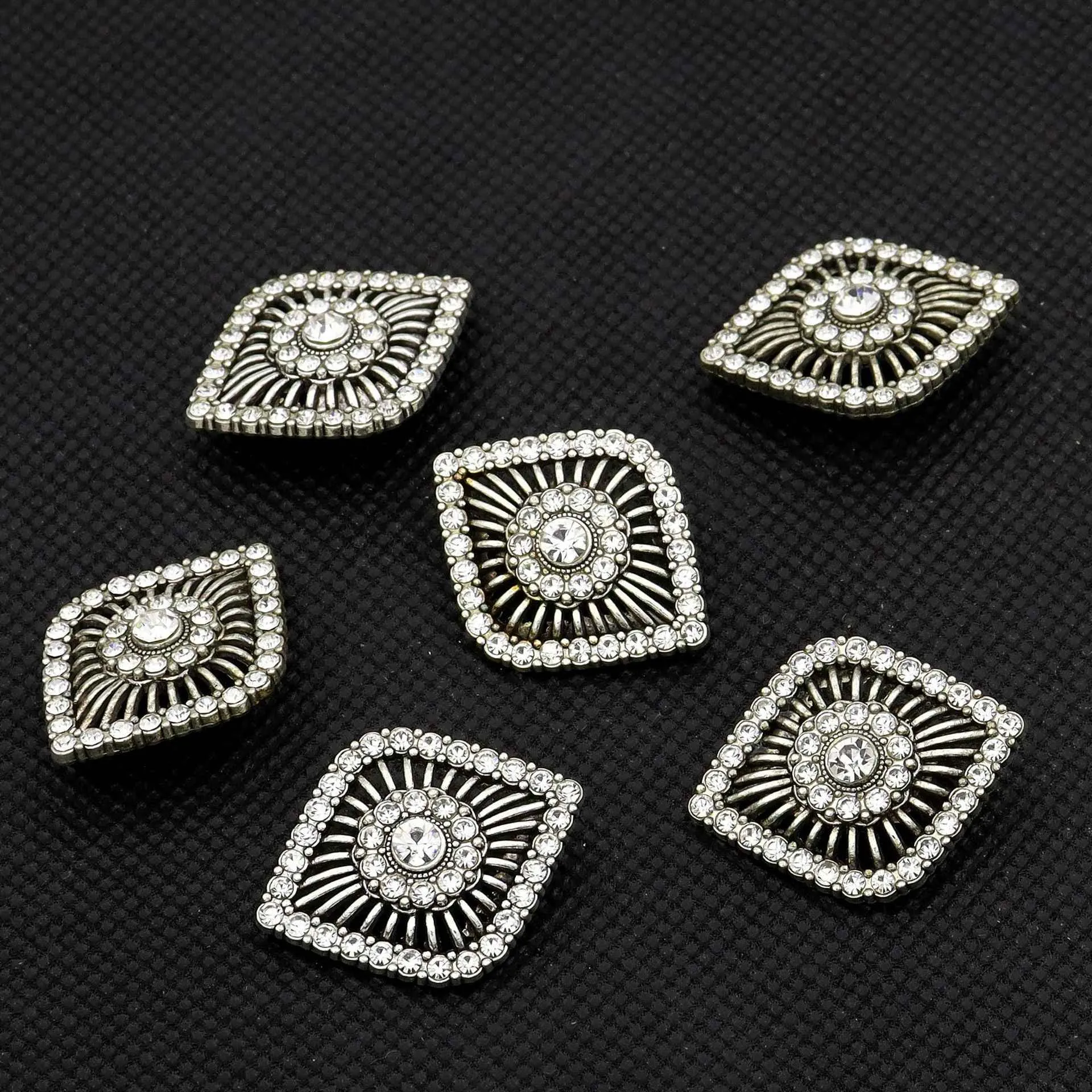 25x30.5mm Antique Silver Hollow Eye-Shaped Rhinestone Shank Buttons