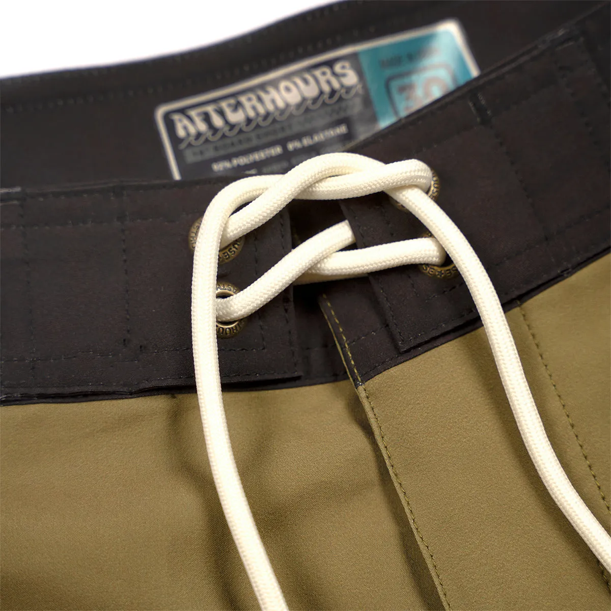 After Hours 18" 3-Pocket Bomber Boardshort - Olive