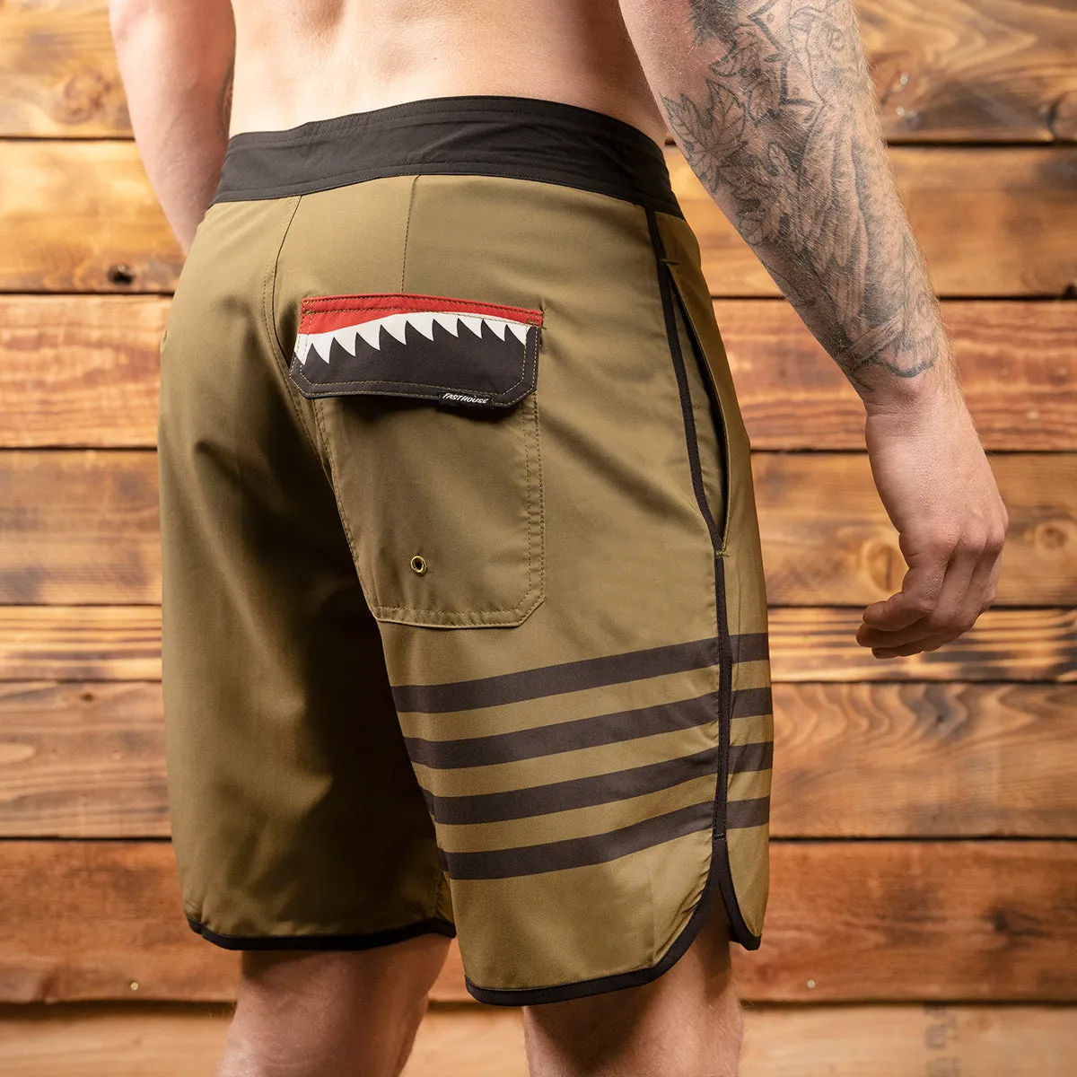 After Hours 18" 3-Pocket Bomber Boardshort - Olive