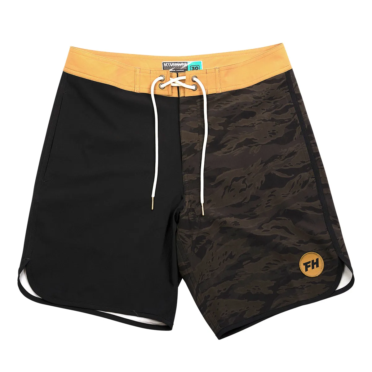 After Hours 18" Boardshort - Black/Camo