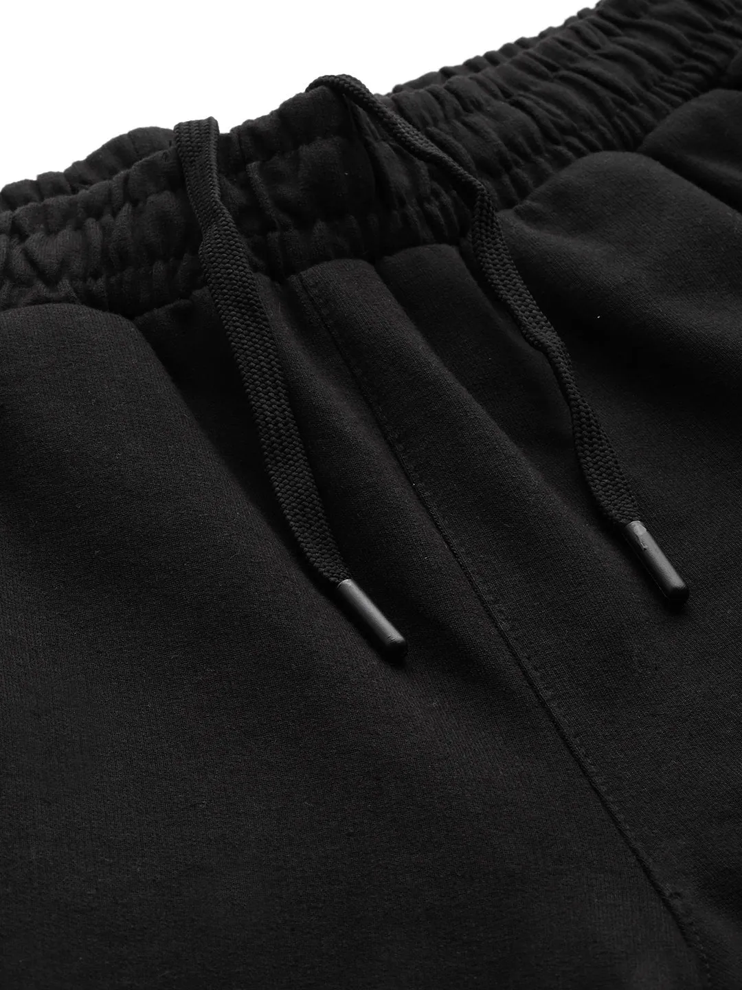 Alcis Men Black Colorblocked Shorts