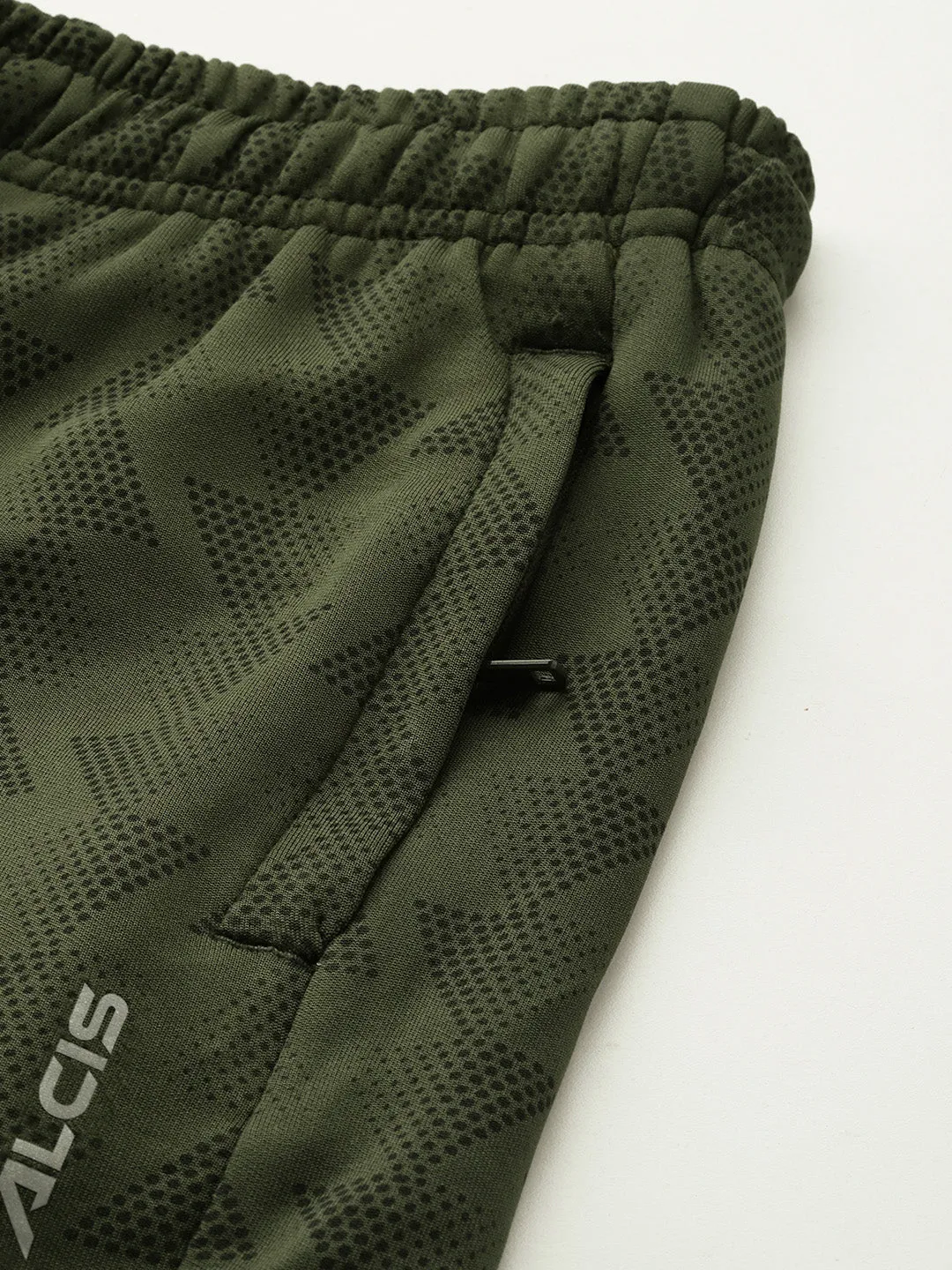 Alcis Men Printed Slim Fit Training or Gym Sports Shorts