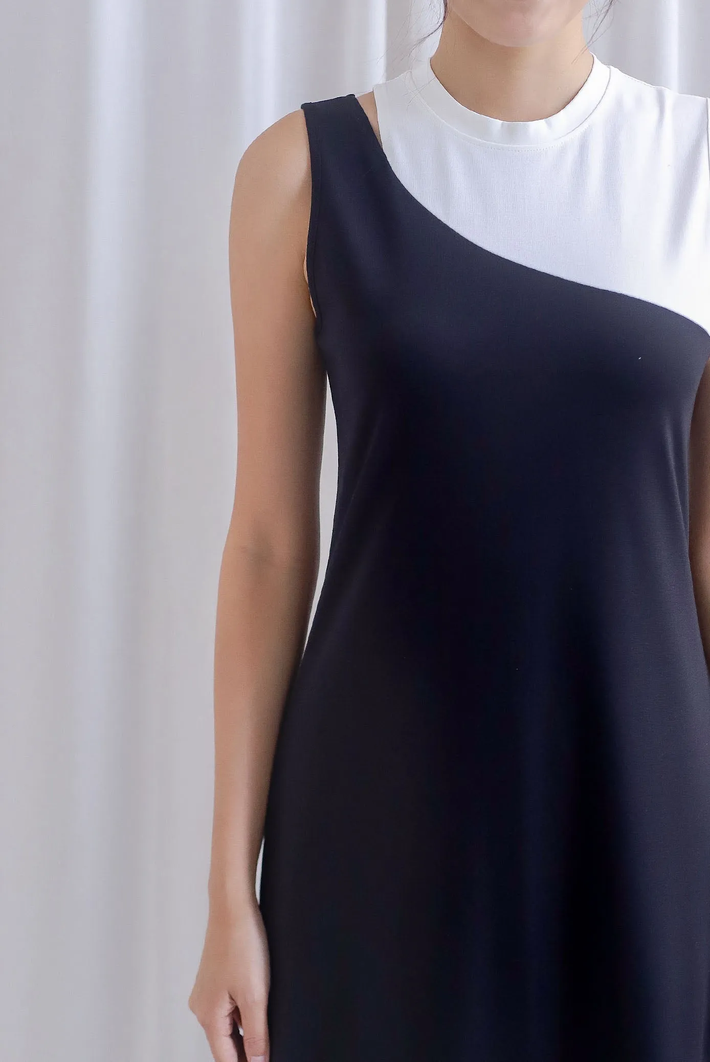 Brynn Cut Out Mono Dress