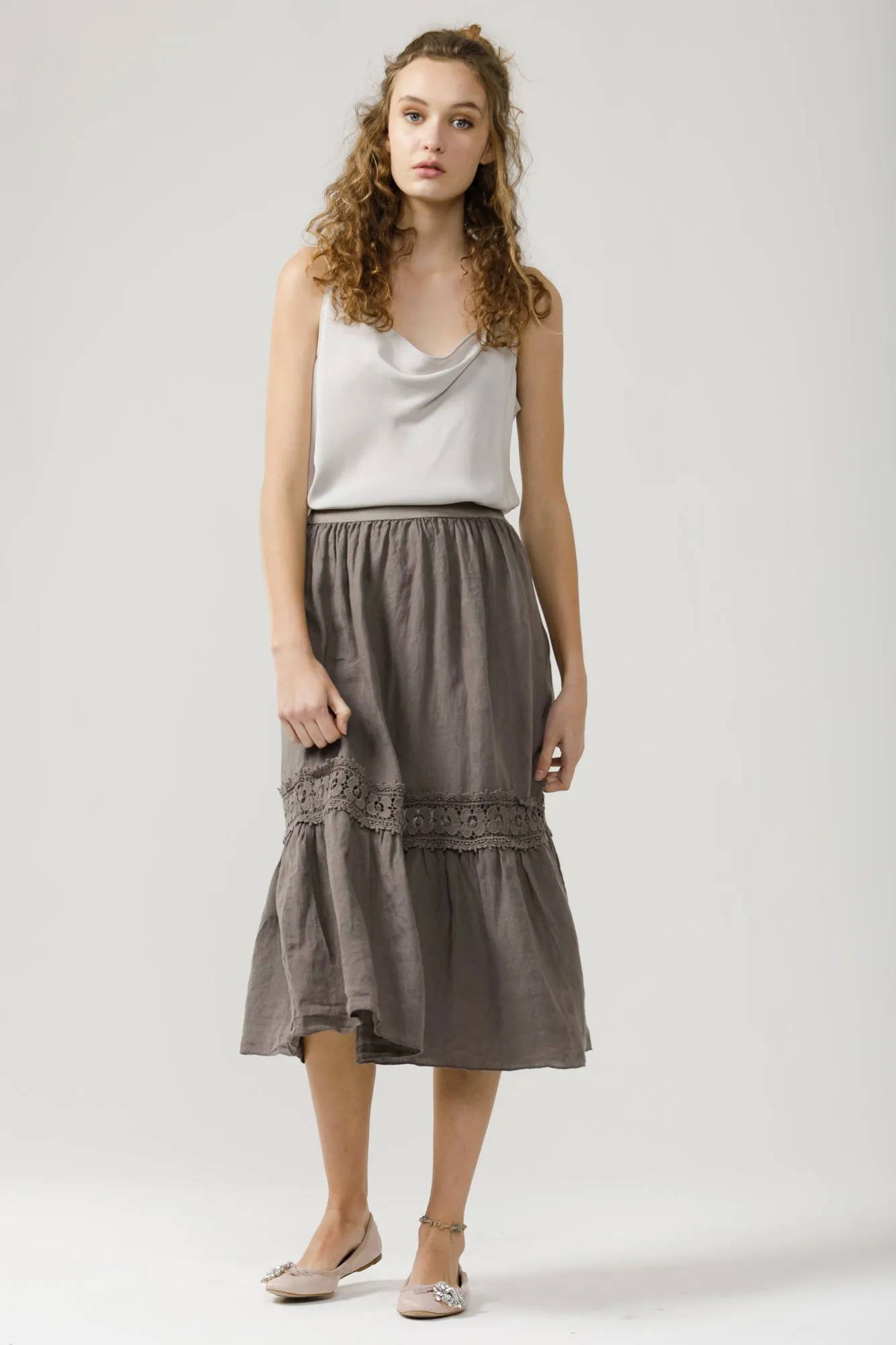 Capri Linen & Lace skirt.. Oatmeal & Black