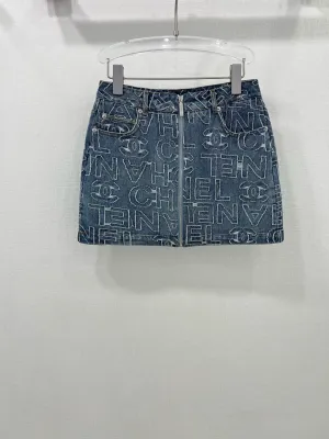 CH 25 new denim skirt