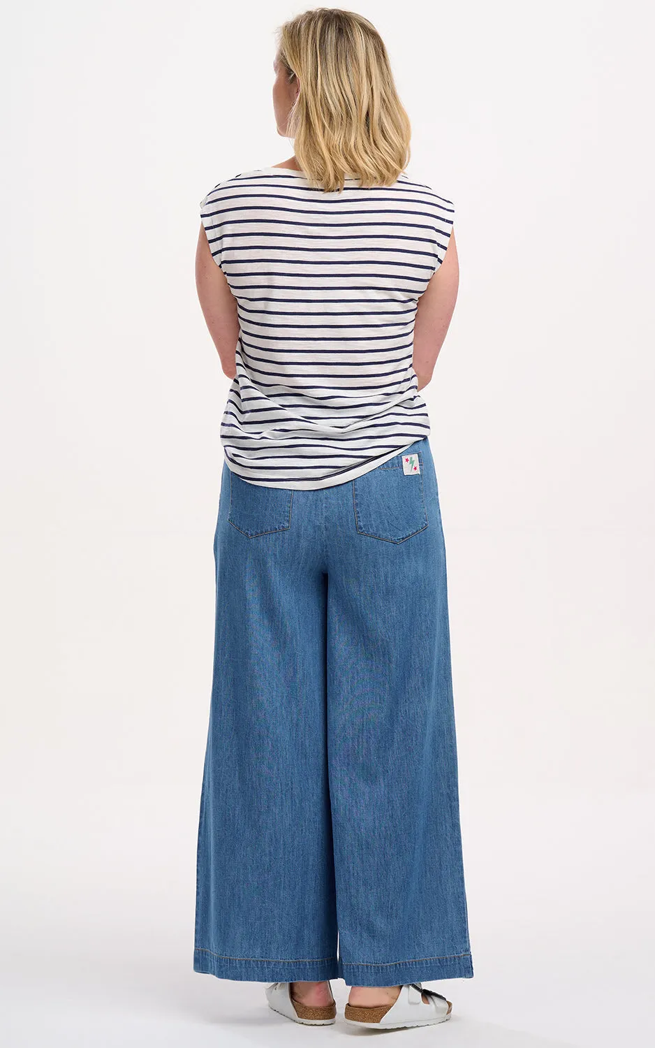 Chrissy Relaxed Tank T-shirt Off-White Navy Fruity Orange