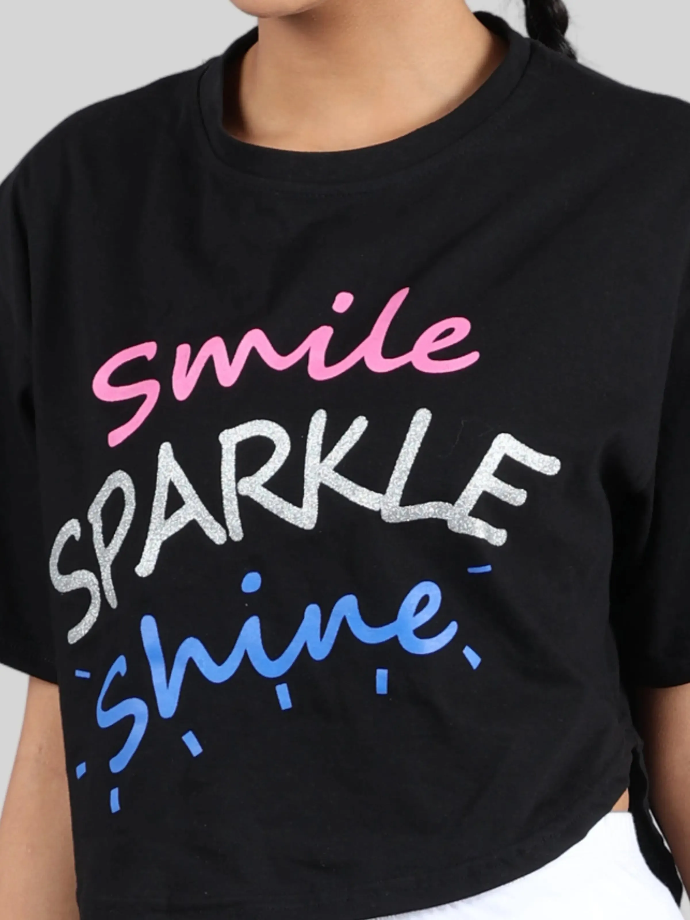 D'chica Stylish T-Shirt | Long T-Shirt from Back, Short T-Shirt from Front | Breathable Cotton for Everyday and Sports Wear