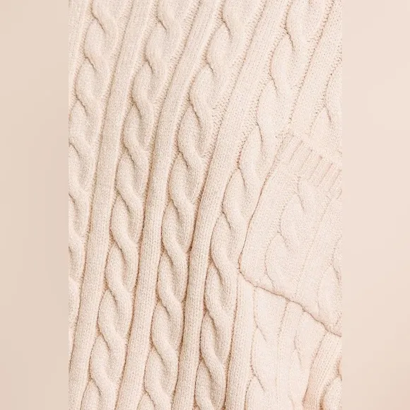 Dolman  Sleeve Cable Knit Cropped Sweater with Pocket - Le Lis