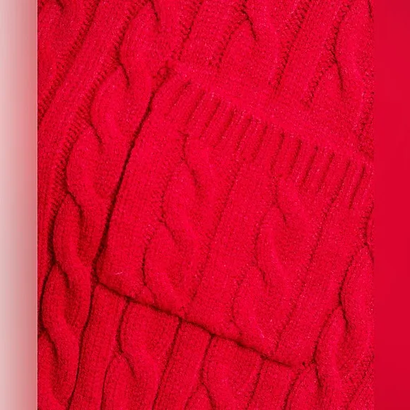 Dolman  Sleeve Cable Knit Cropped Sweater with Pocket - Le Lis
