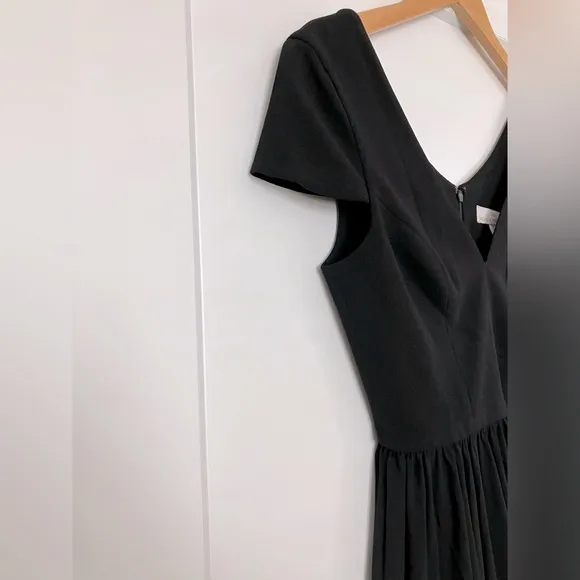 Dress the Population Corey Size Small Dress in Black 🖤