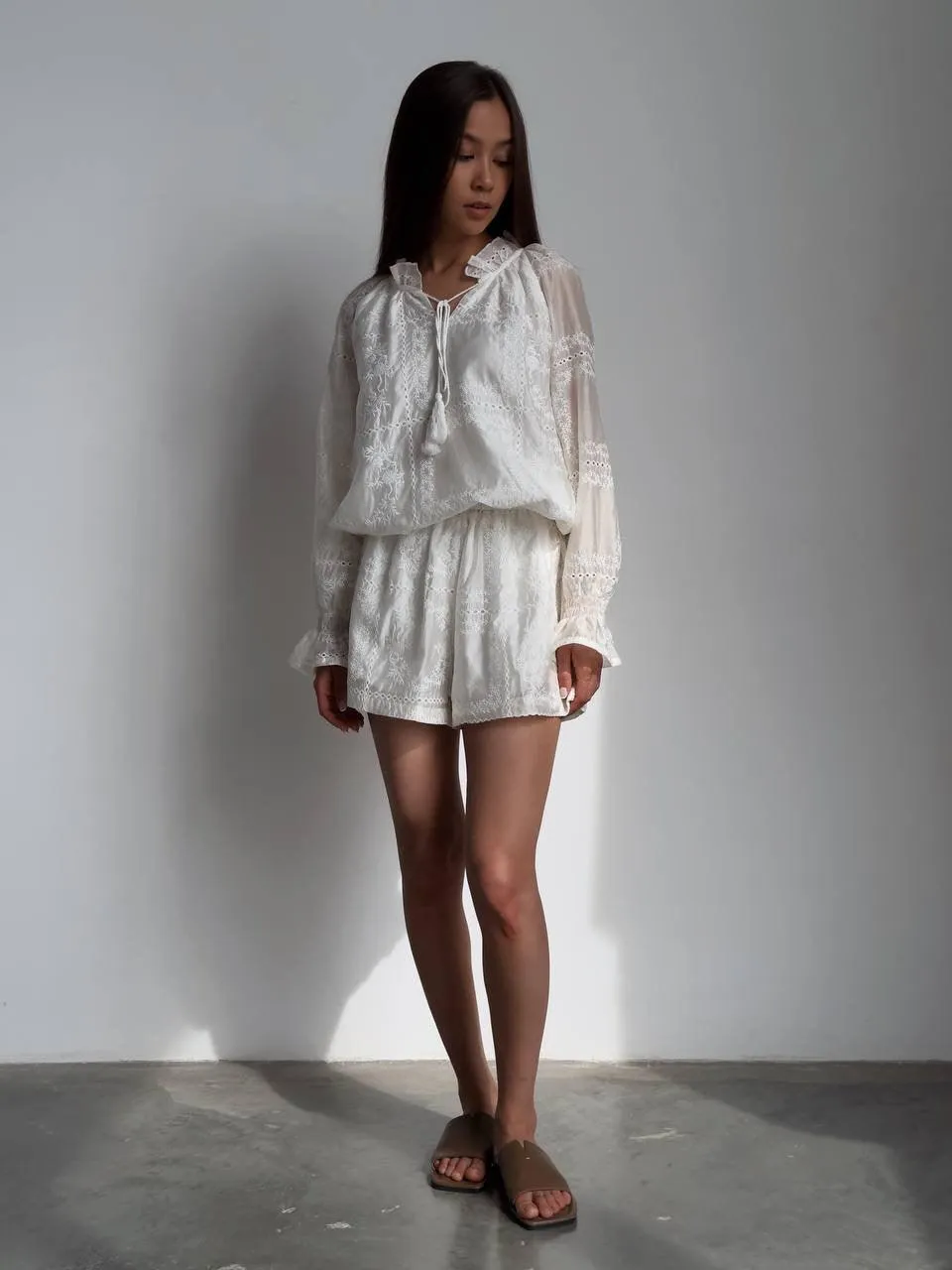 Elegant White Lace Embroidered Set