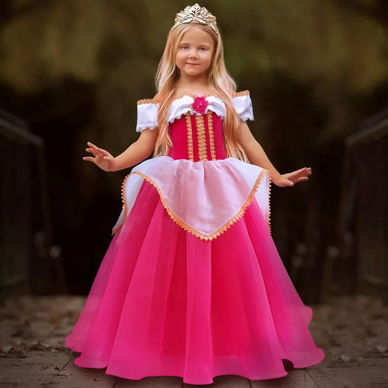Girls play Dresses