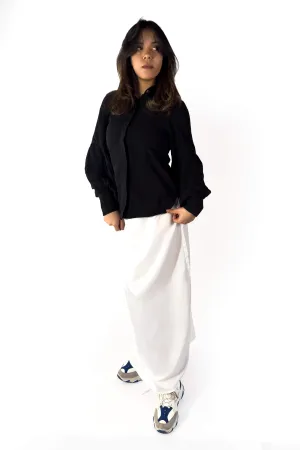 Graceful Off-White Basic Underskirt