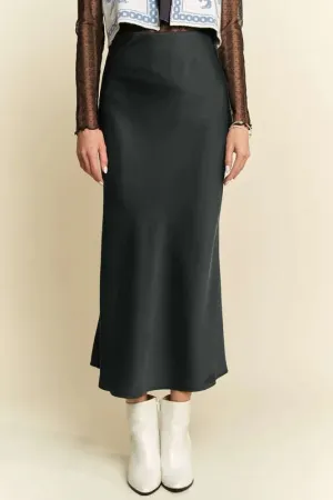 High Waist Midi Skirt For Women – Elegant Versatile Feminine Classic Style For Office Wear, Brunch Looks Or Everyday Fashion Staple