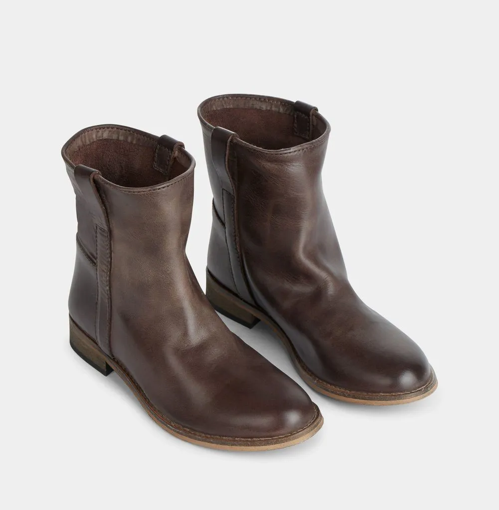 IVYLEE COPENHAGEN Evy Escuvado - Dark Brown