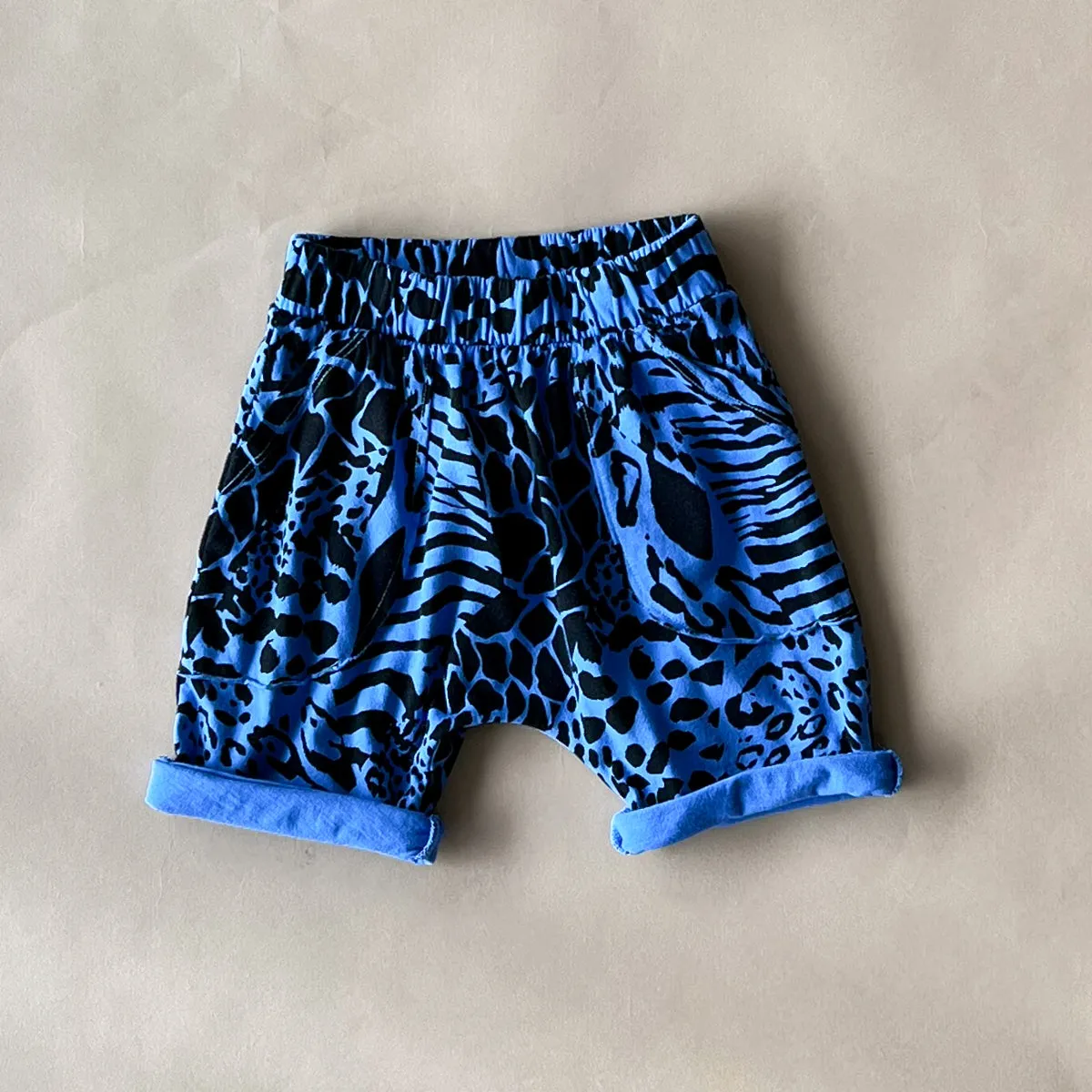 Izzy-Safari Print Shorts | Sea Blue