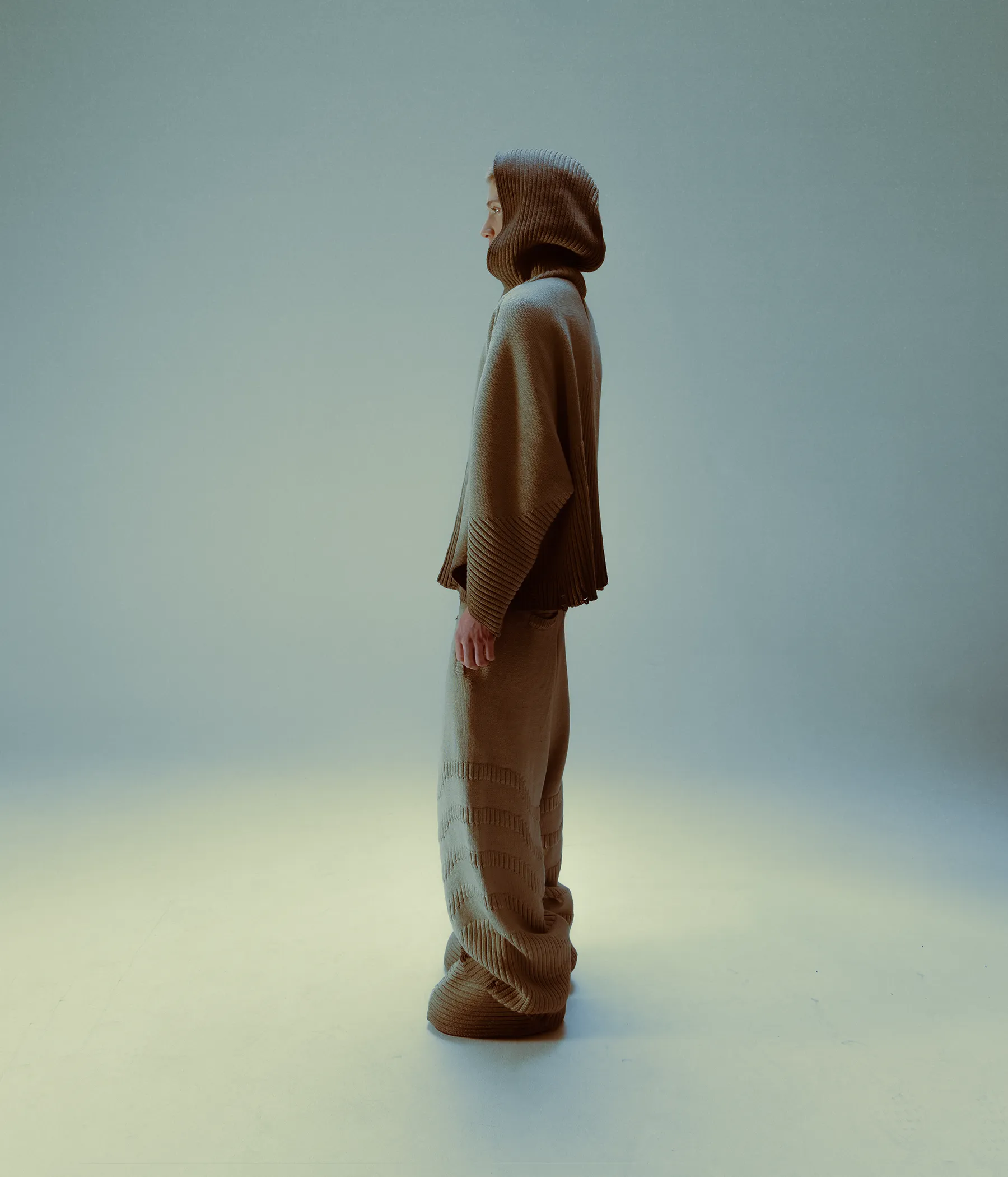 Knit Hoodie - Brown