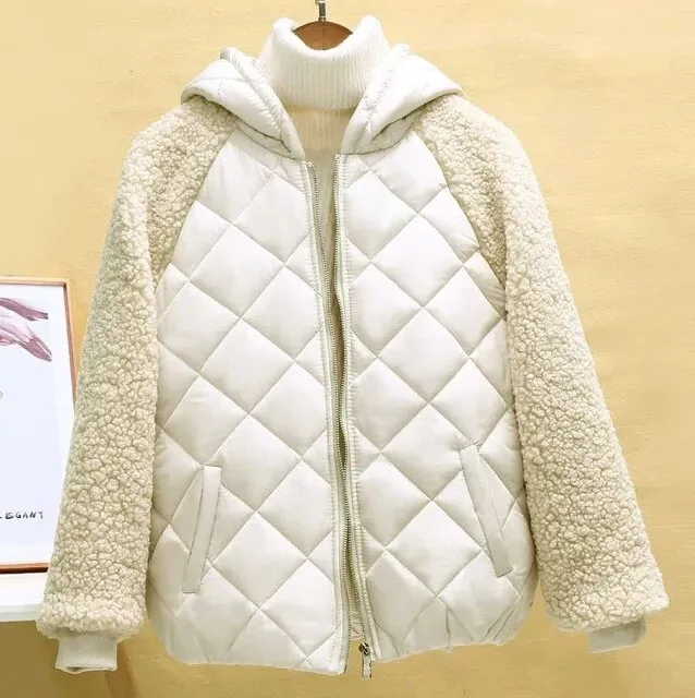 Lambswool Coat for Women by Quinne