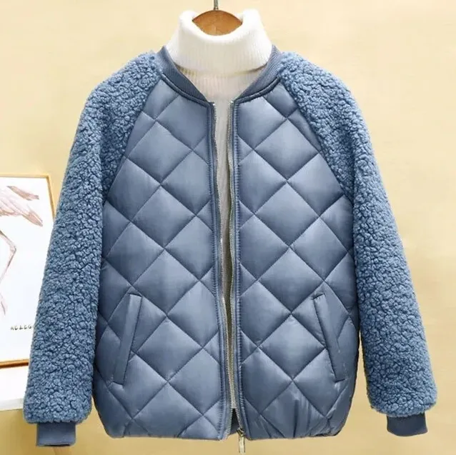 Lambswool Coat for Women by Quinne