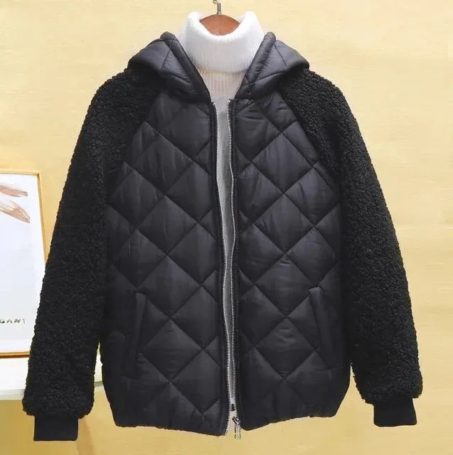 Lambswool Coat for Women by Quinne
