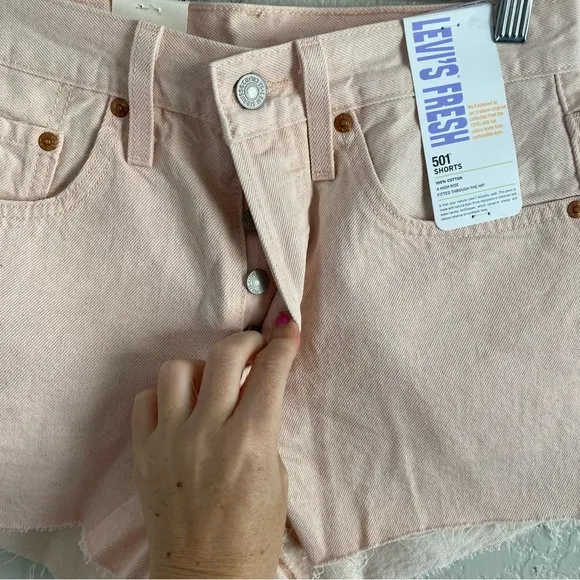 Levi’s Fresh High Waisted Denim Cutoff Shorts In Peach