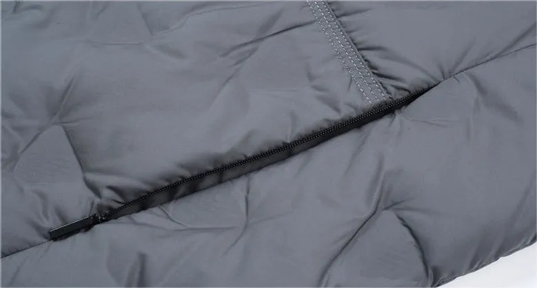 Lightweight and Quilted Puffer Jacket with Button-up Style