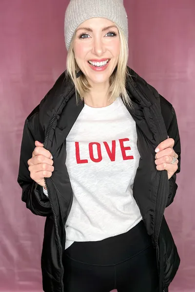 LOVE IN RED GRAPHIC LONG SLEEVE TEE
