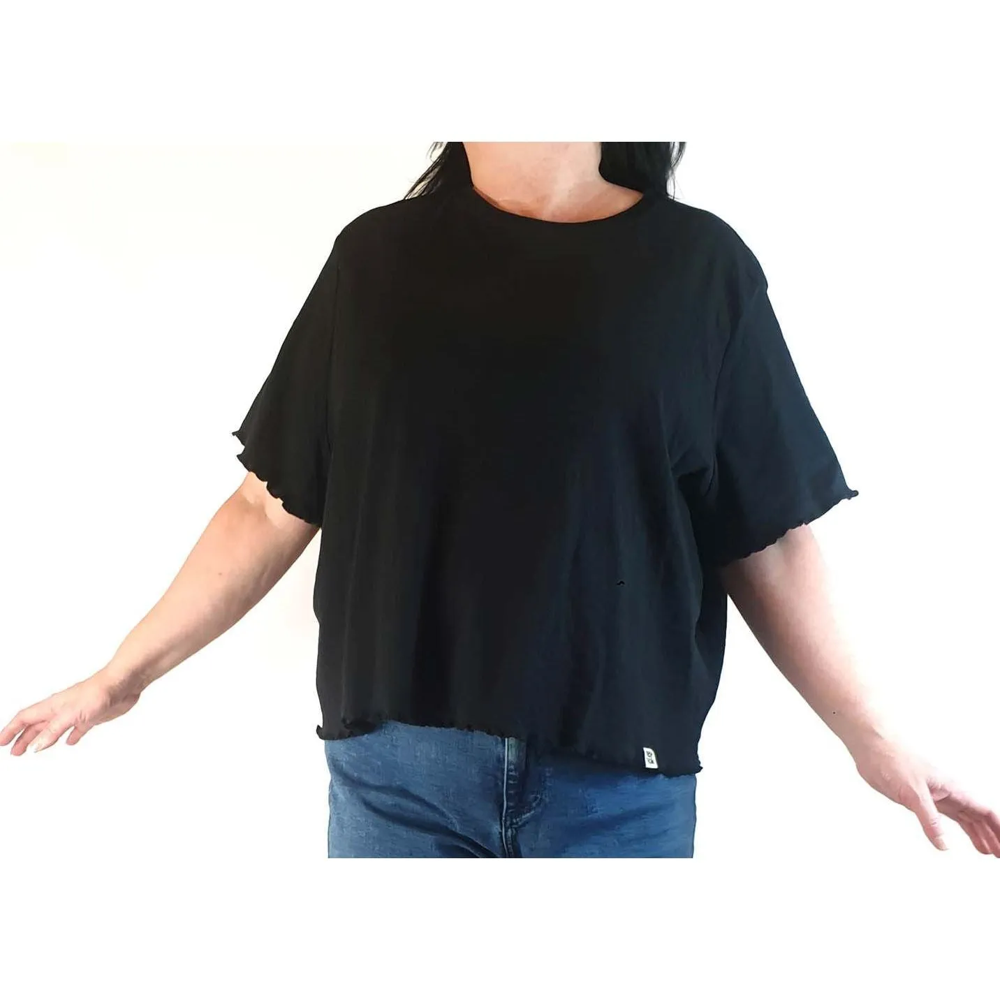 Lucy & Yak black tee shirt size 4XL