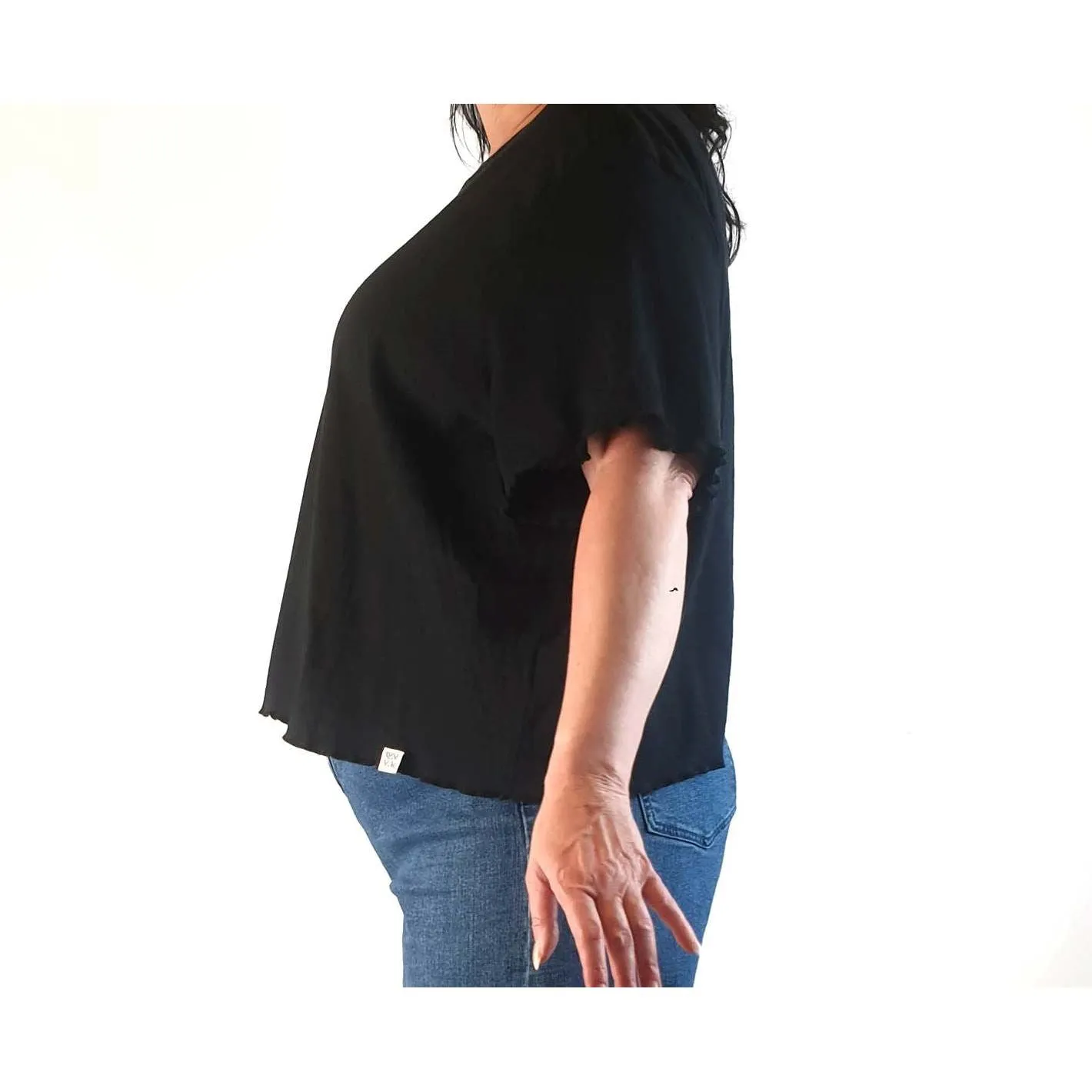 Lucy & Yak black tee shirt size 4XL