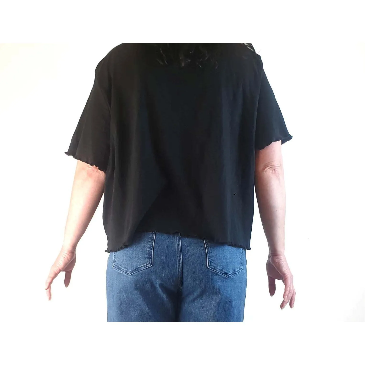 Lucy & Yak black tee shirt size 4XL