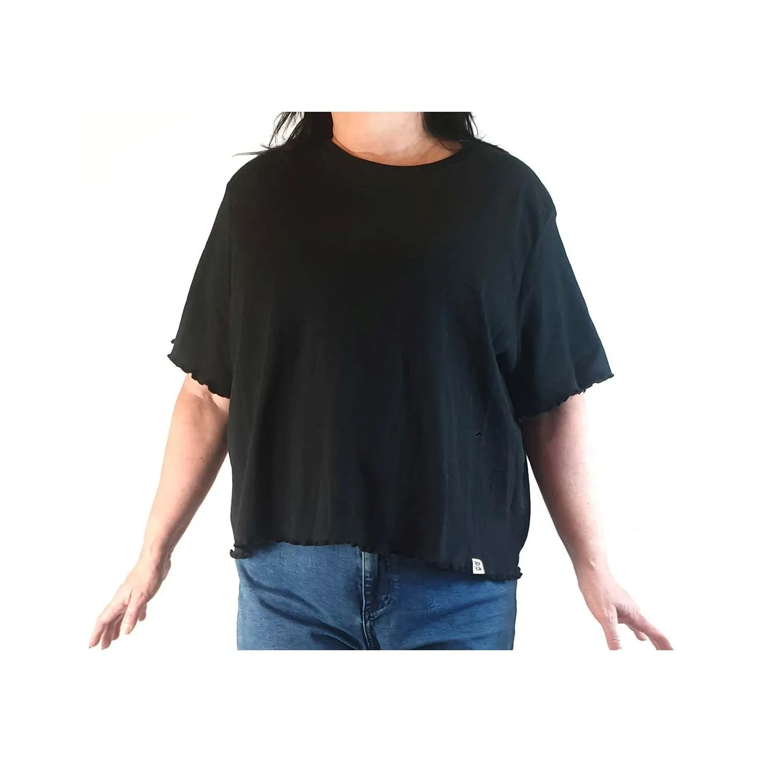 Lucy & Yak black tee shirt size 4XL