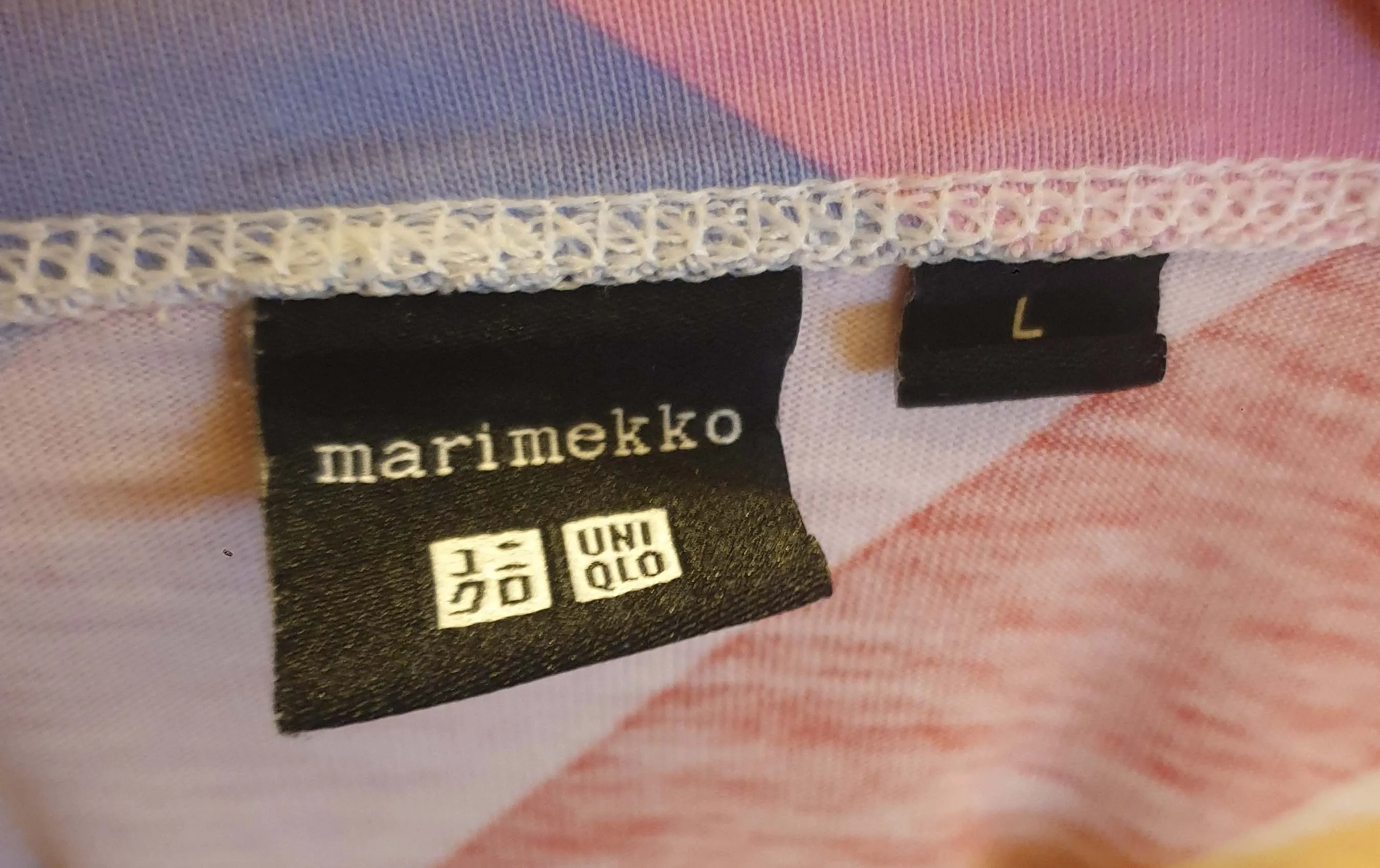 Marimekko x Uniqlo colourful top size L