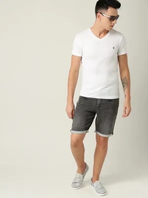 Men Charcoal Grey Solid Slim Fit Denim Shorts