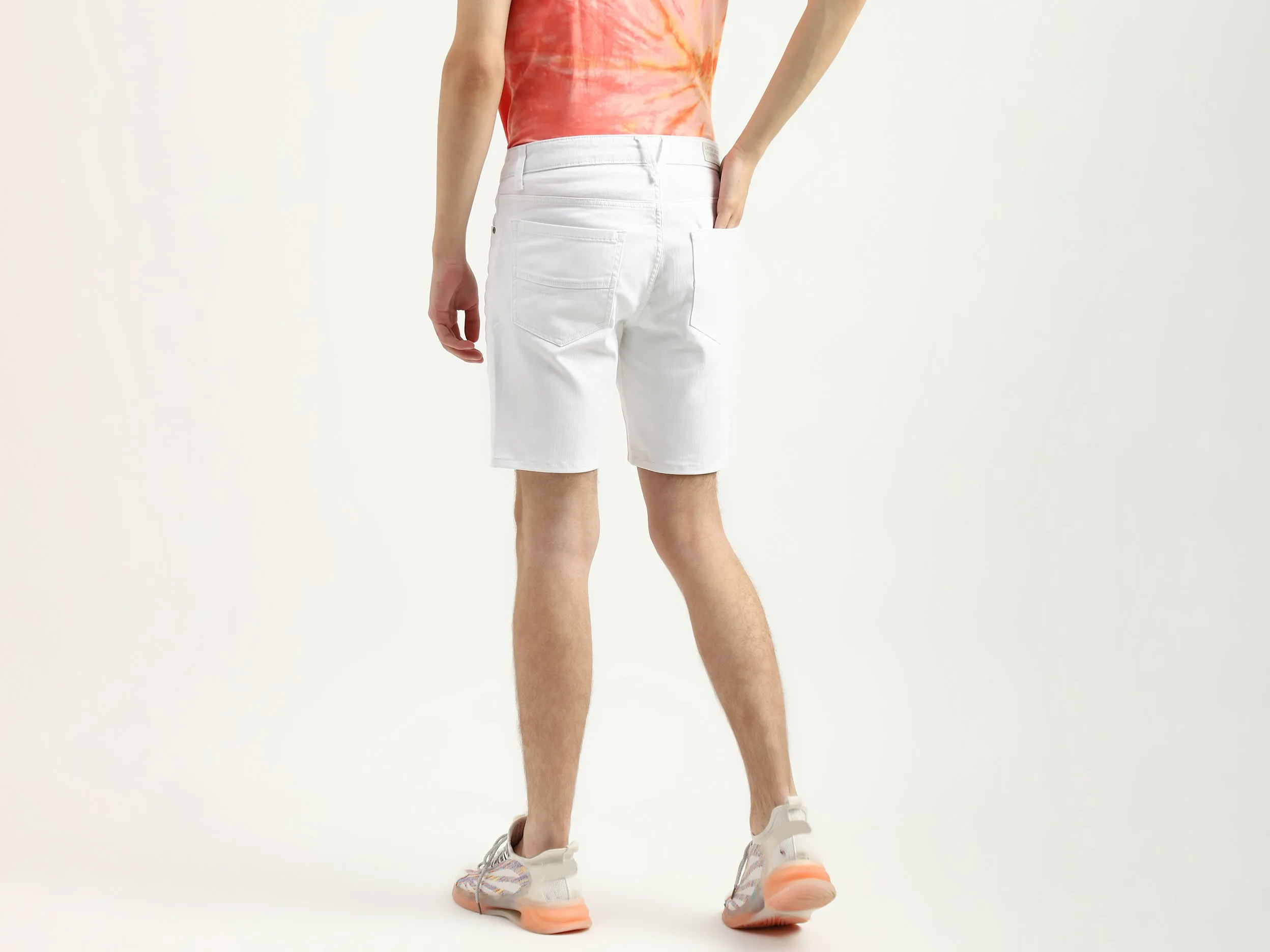 Men Solid Slim Fit Shorts