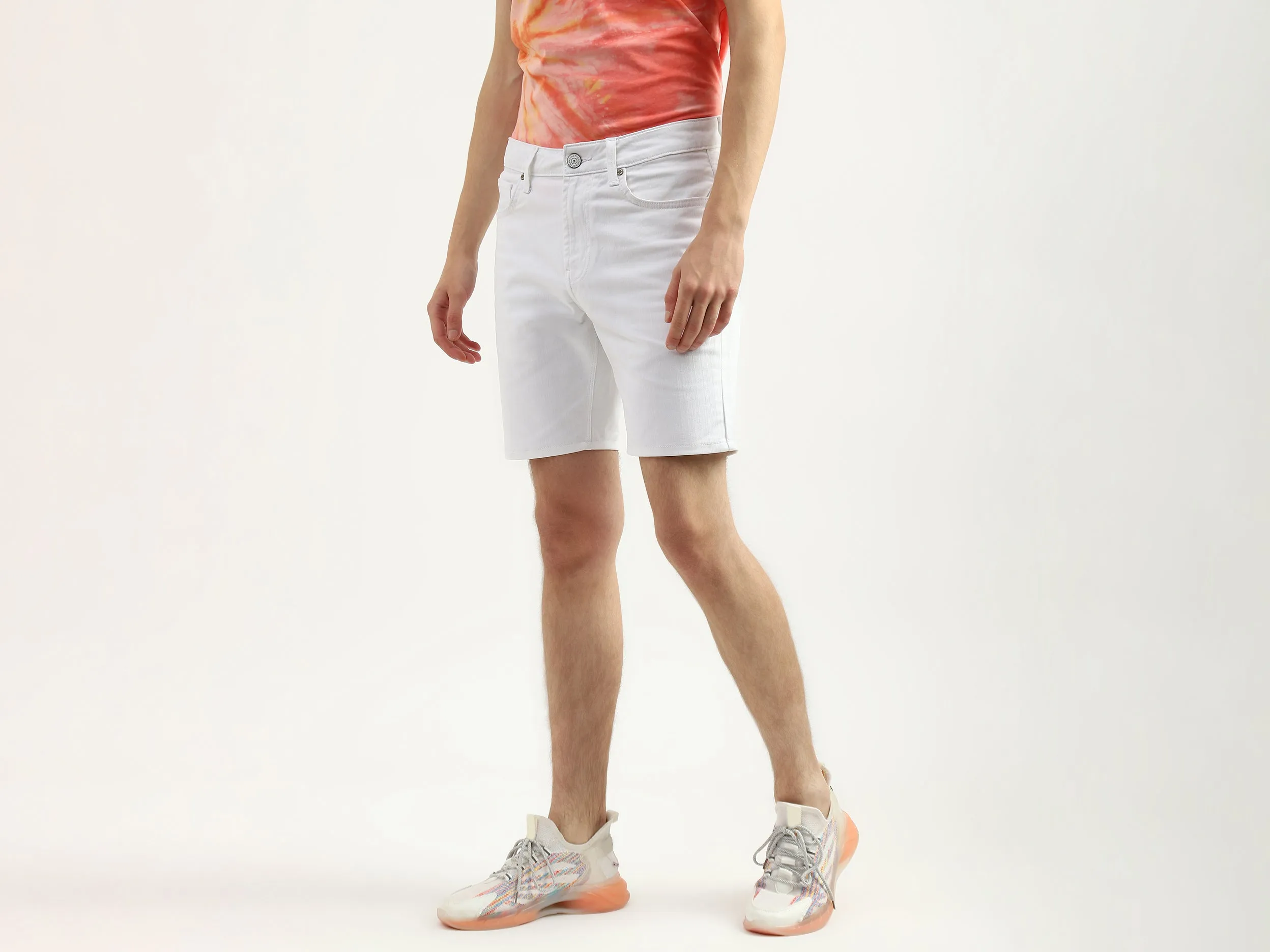 Men Solid Slim Fit Shorts