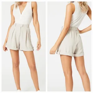 MINKPINK Linen &amp; Cotton High-Rise Biege City Shorts
