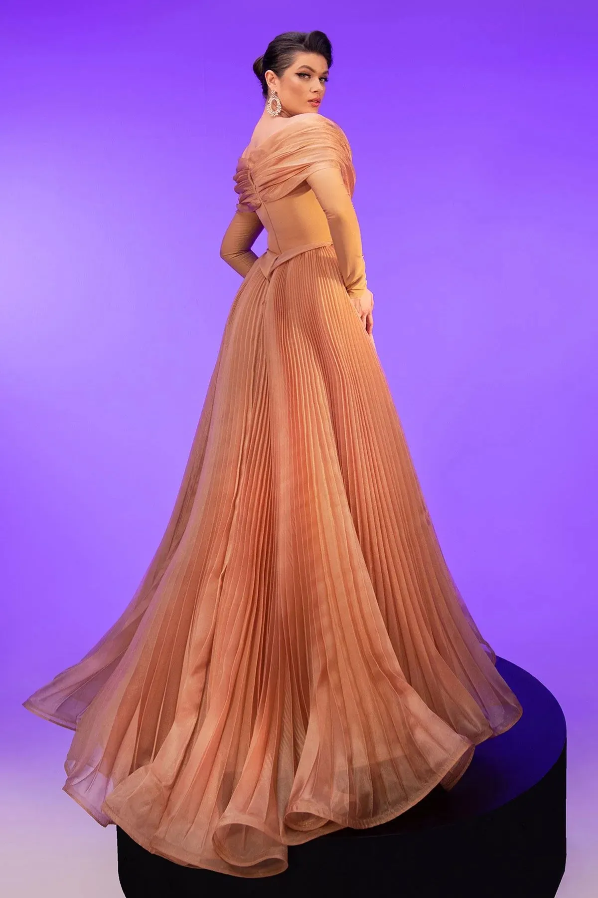 MNM COUTURE F02800