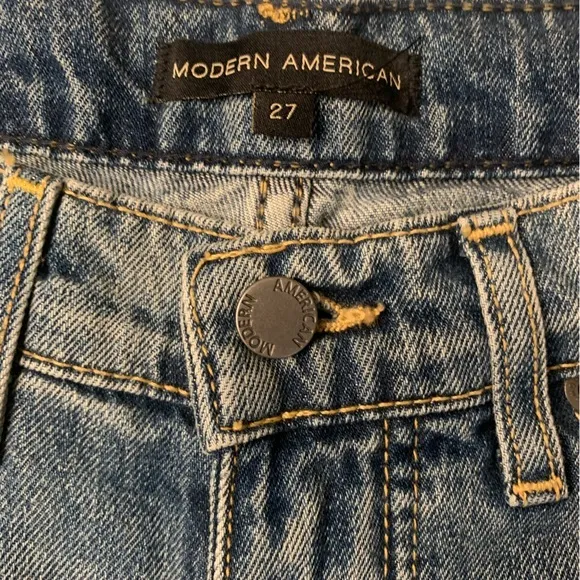 MODERN AMERICAN La Brea Long Shots Denim Bermuda Raw Hem Size 27