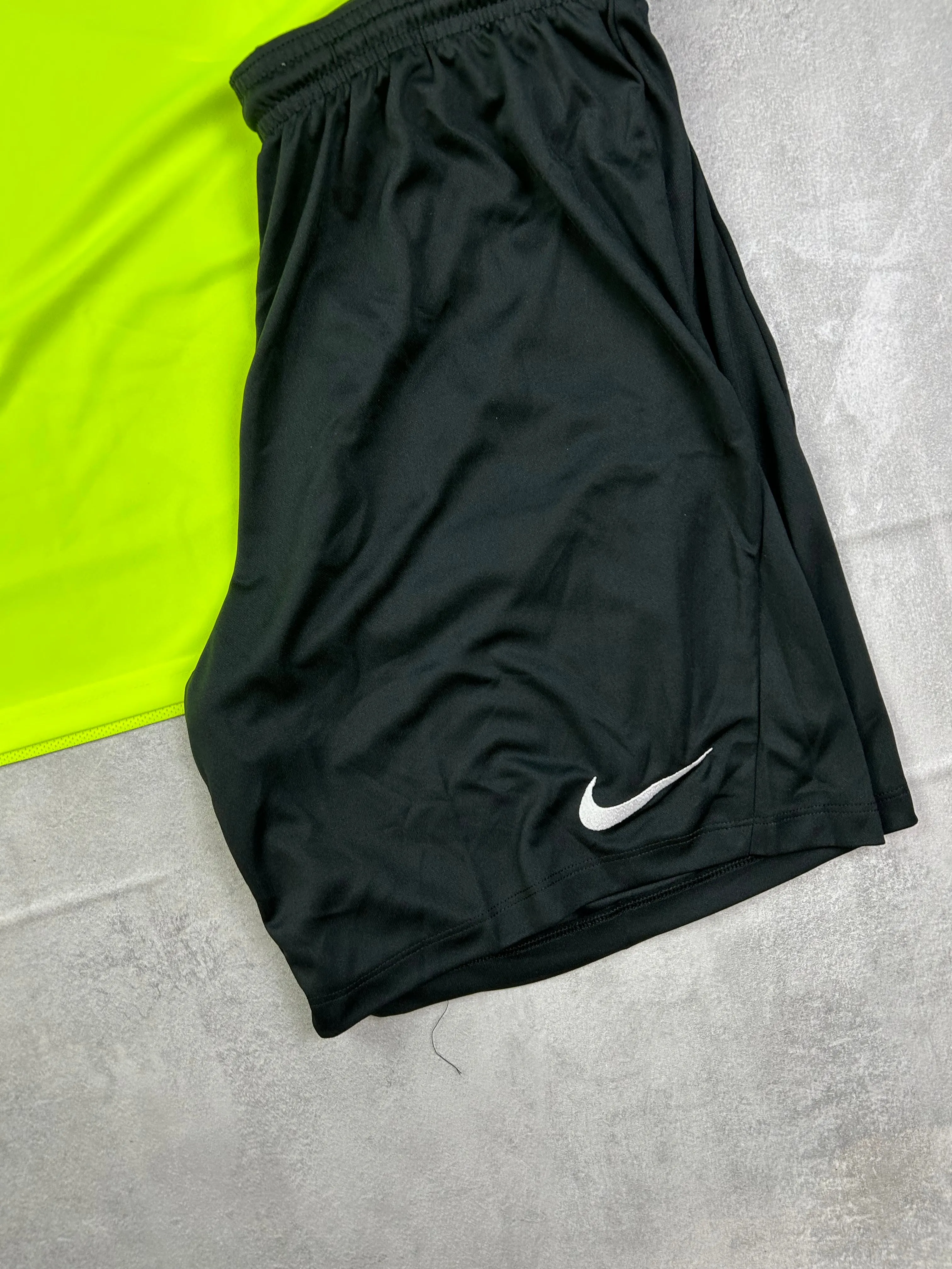 Nike dri fit set volt/black