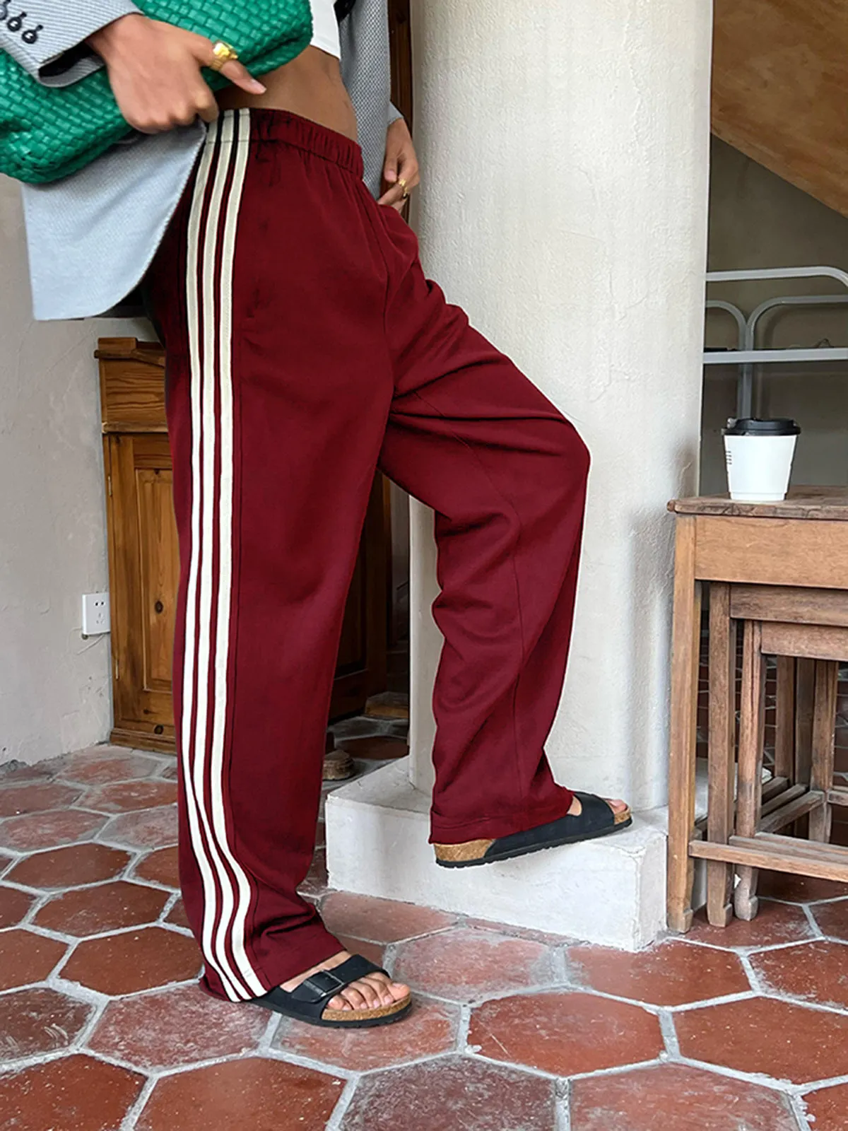 Nina | Relaxed Fit Trousers | Modern Sporty Look | Premium Cotton Blend