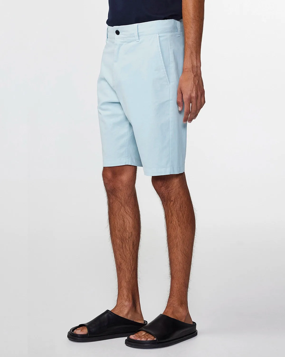 NN07 CROWN STRETCH BRUSHED COTTON TWILL STRAIGHT LEG SHORTS 1090