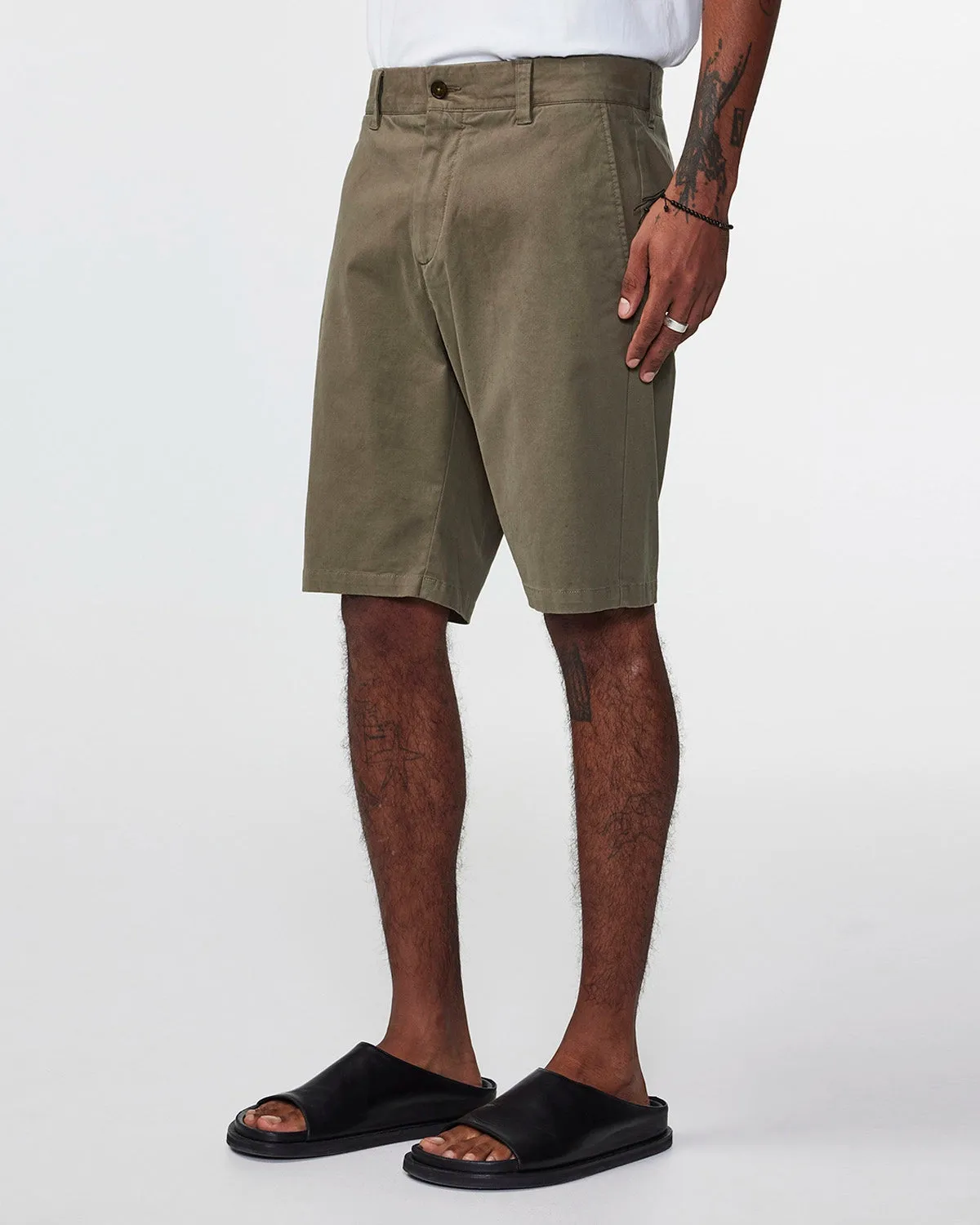NN07 CROWN STRETCH BRUSHED COTTON TWILL STRAIGHT LEG SHORTS 1090