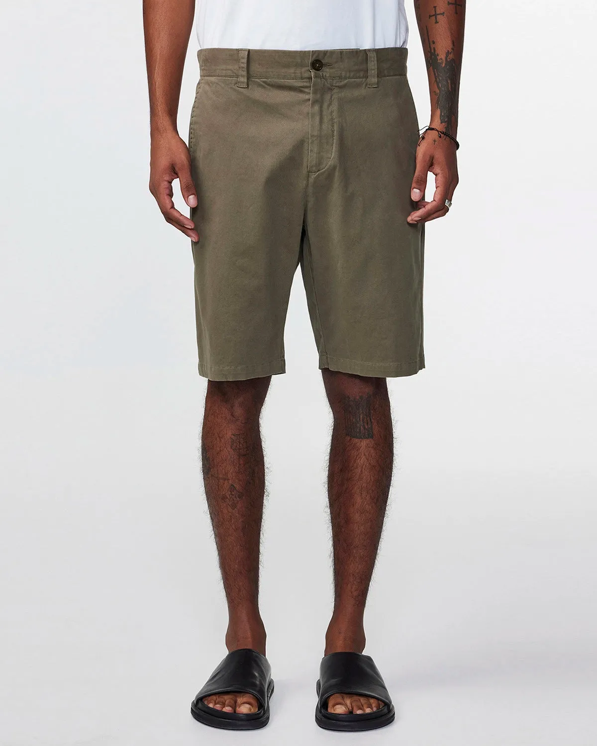 NN07 CROWN STRETCH BRUSHED COTTON TWILL STRAIGHT LEG SHORTS 1090