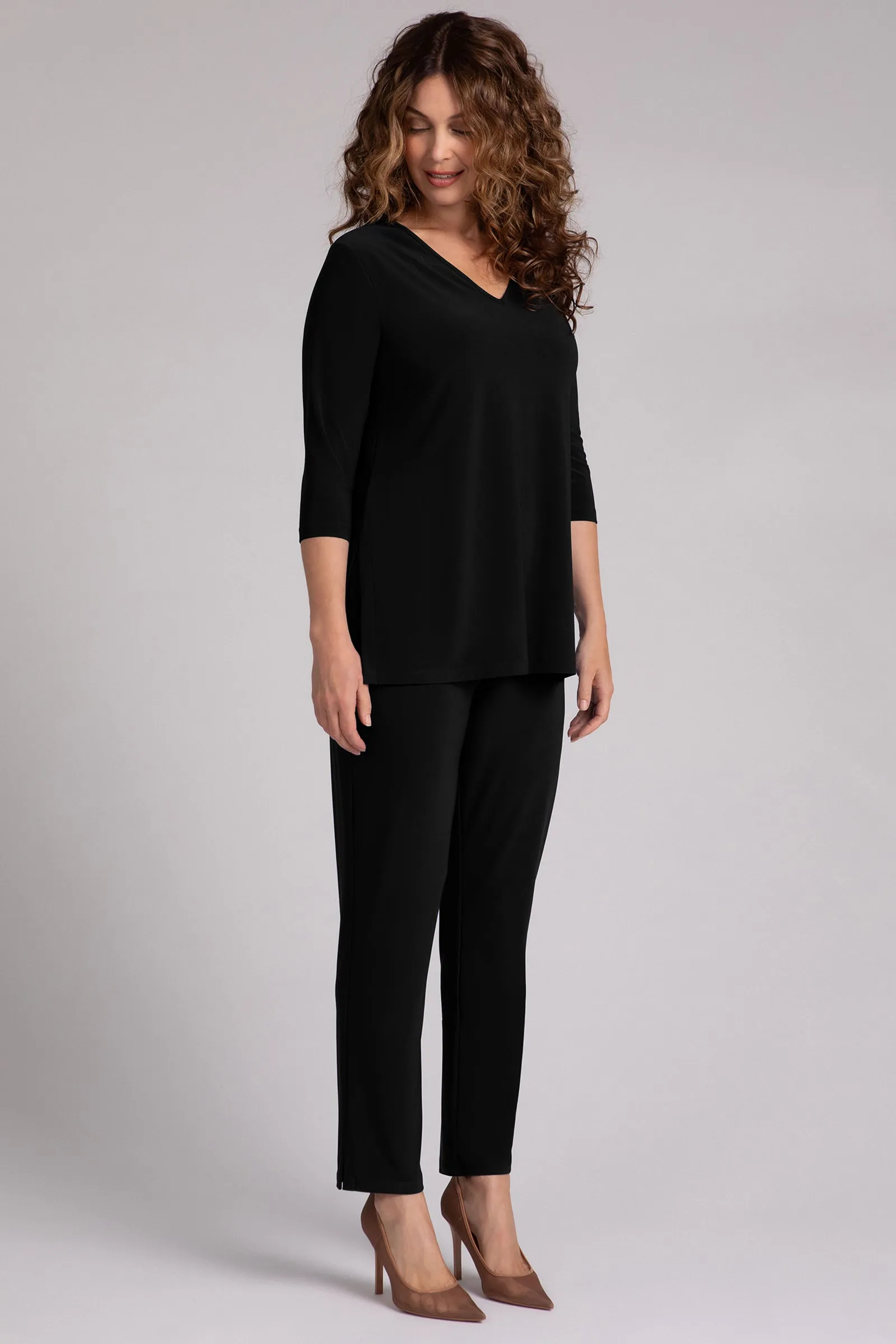Nu Ideal V-Neck Tunic