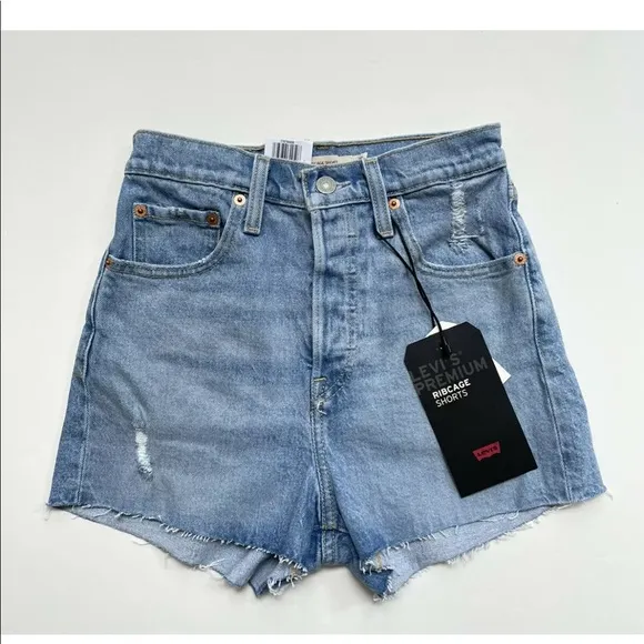 NWT $79 Levis Premium Ribcage Shorts Sz 25