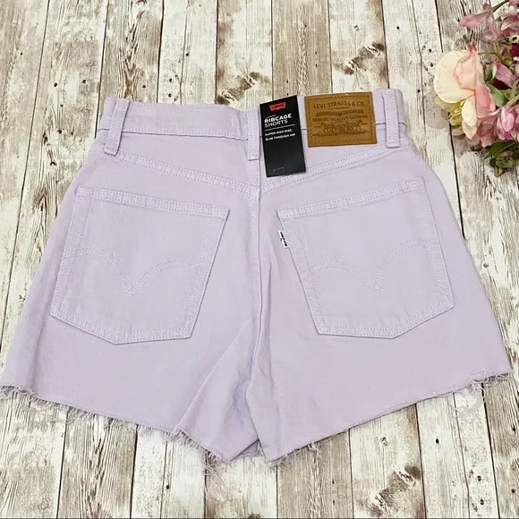 NWT Levi’s Lavender Ribcage Shorts 25
