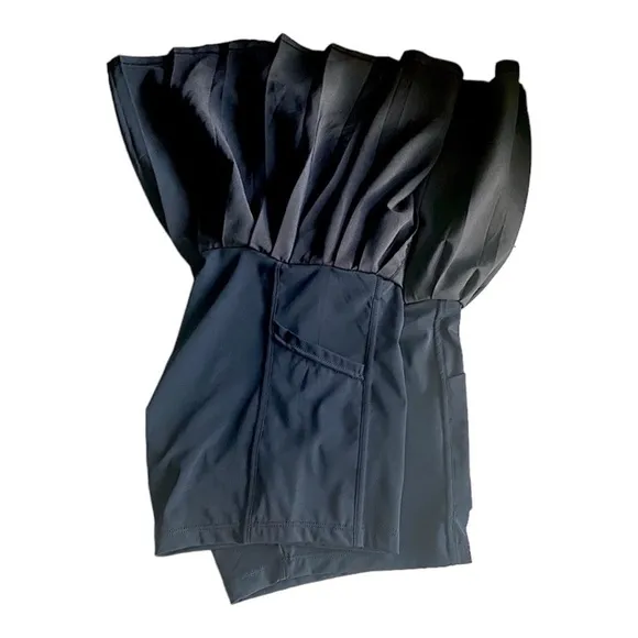 Pleated Black Skirt/Skort Tennis Skater Skort Women’s Size Medium Black NWT
