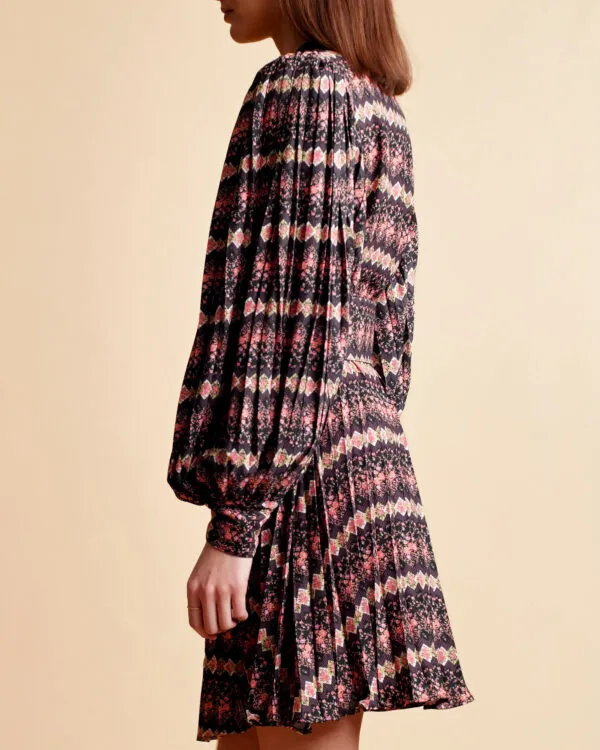 Plissé Mini Dress in Flower Vine