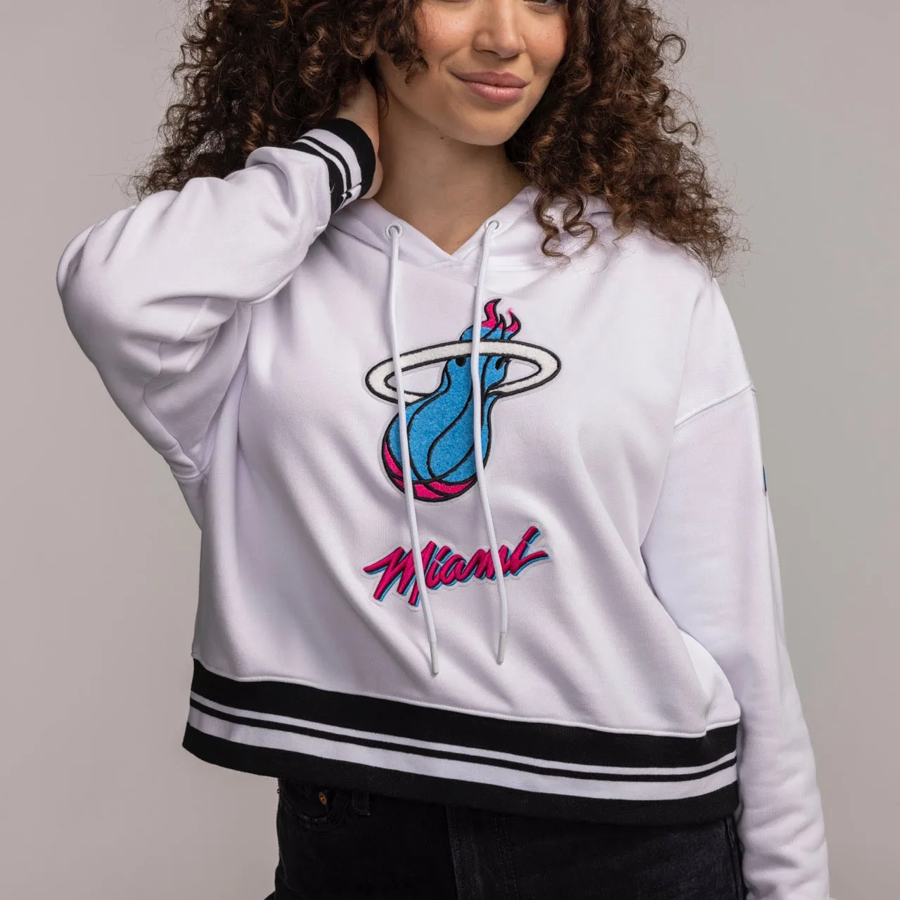 Pro Standard Miami HEAT Original Vice Women's Pullover Hoodie
